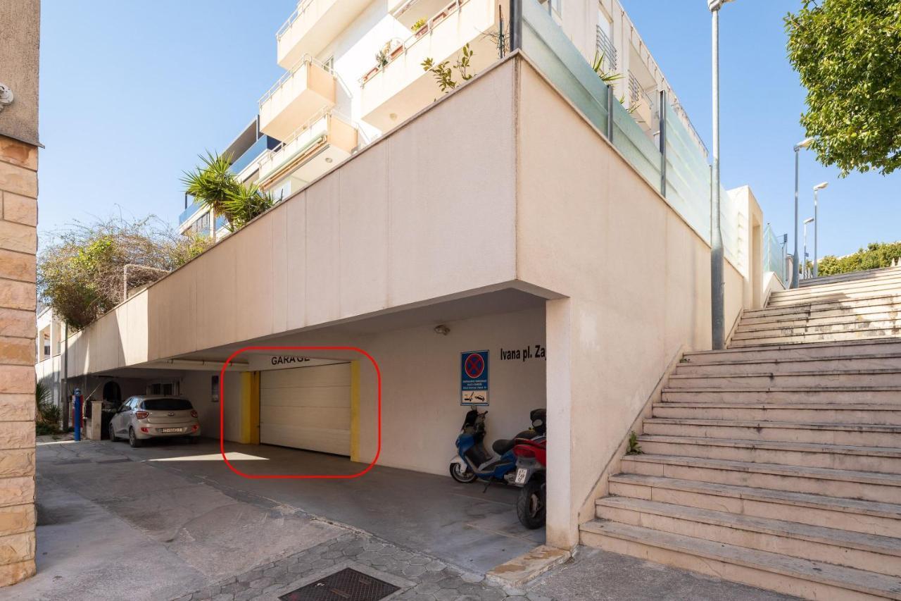 Modern Apt With Terrace 4 Min Walk To The Beach Split Exterior photo